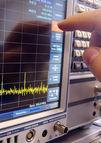 Spectrum Analyzer Display